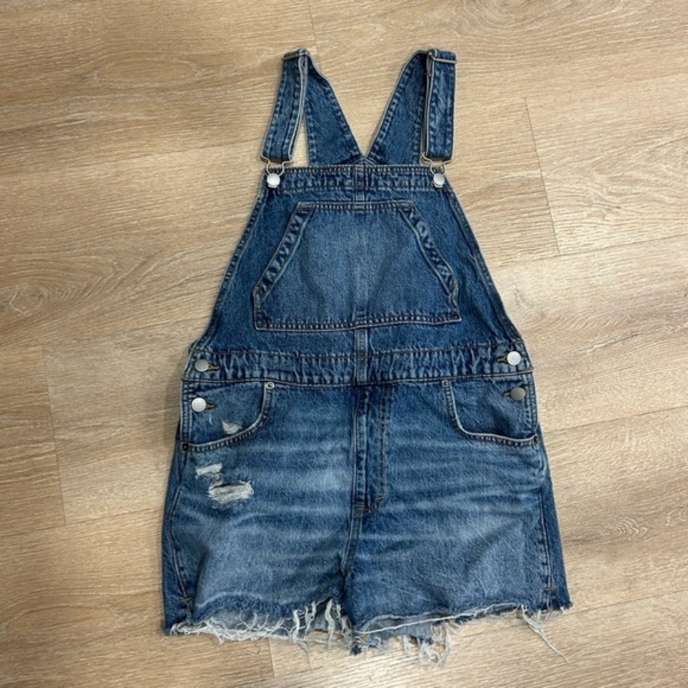 Universal Thread size 8 short overalls